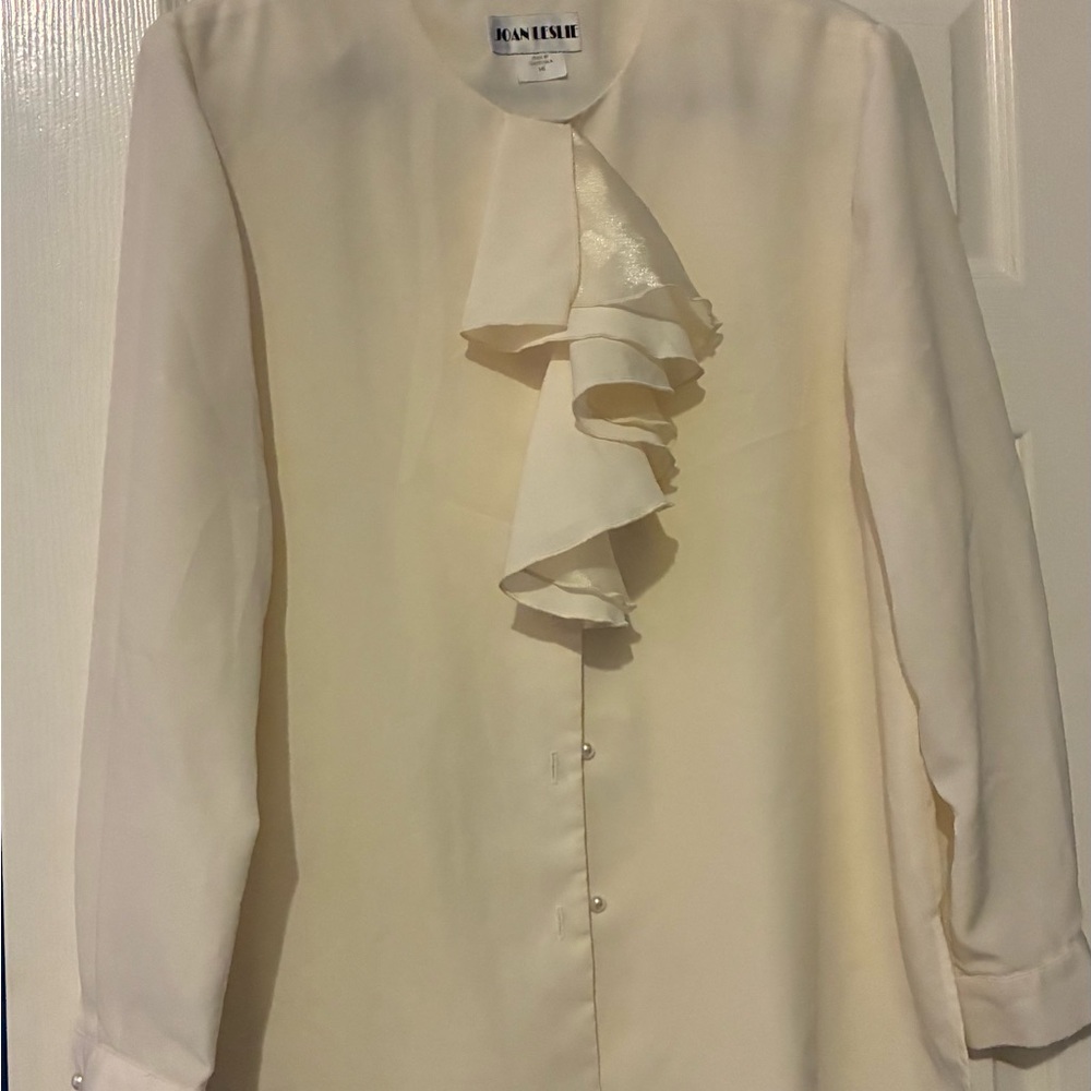 Jan Leslie Cream Ruffle Blouse